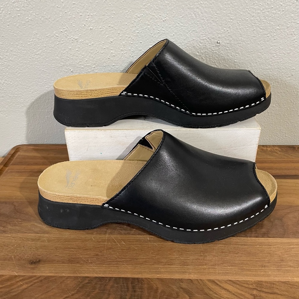 Dansko Staple Leather Clog Black Open Toe Comfort Slide Sandal US 9.5-10 Minimal
